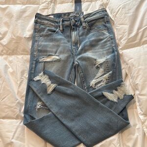 American Eagle Outfitters Blue Skinny Jeans with Distressed Details size 2 short